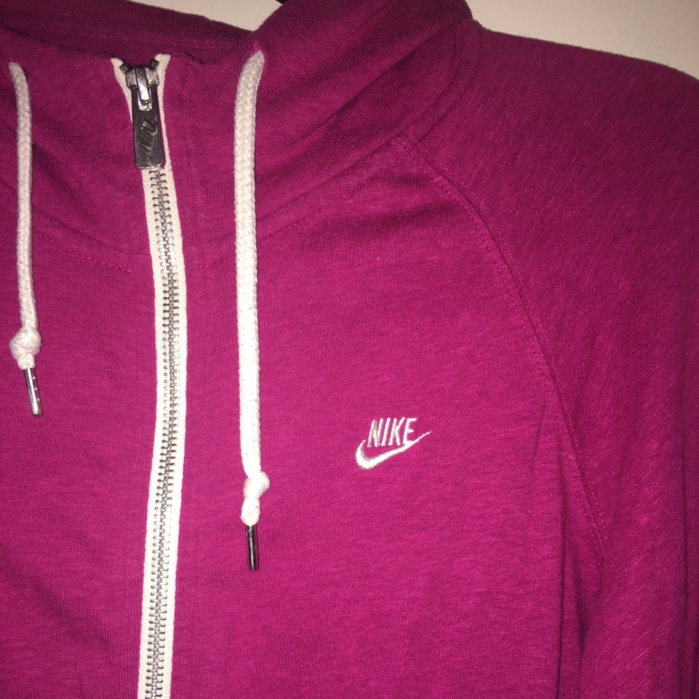 Nike jacket - Picture 2 of 4